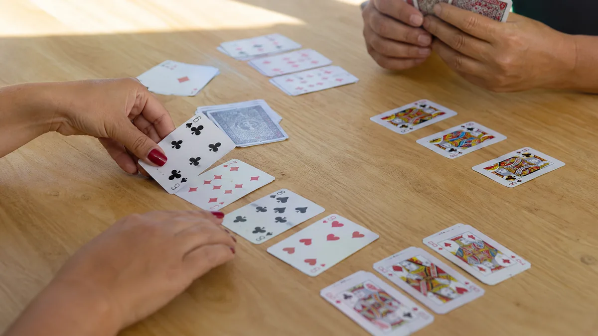 Como Jogar Pife (Pif Paf): Regras Completas [2026]